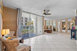 Picture of 1239 Hillsboro Mile # 203, Hillsboro Beach, FL 33062