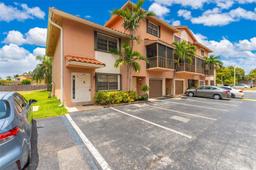 Picture of 9840 Hammocks Blvd # 45, Miami, FL 33196