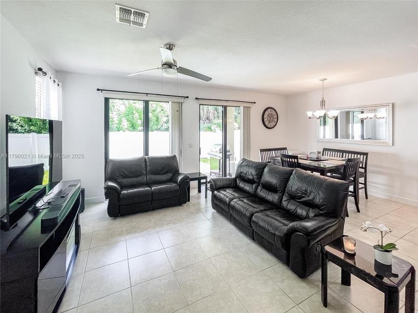 Picture of 4723 NW 59Th St, Tamarac FL 33319