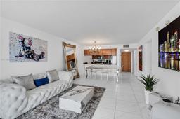 Picture of 1200 Brickell Bay Dr # 2807, Miami, FL 33131