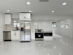 Picture of 7765 W 15Th Ave, Hialeah, FL 33014