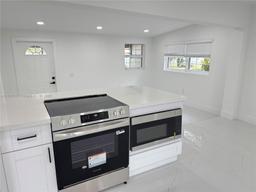 Picture of 7765 W 15Th Ave, Hialeah, FL 33014