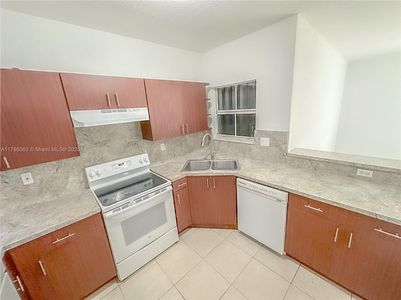 Picture of 981 SW 6Th Ct, Florida City, FL 33034
