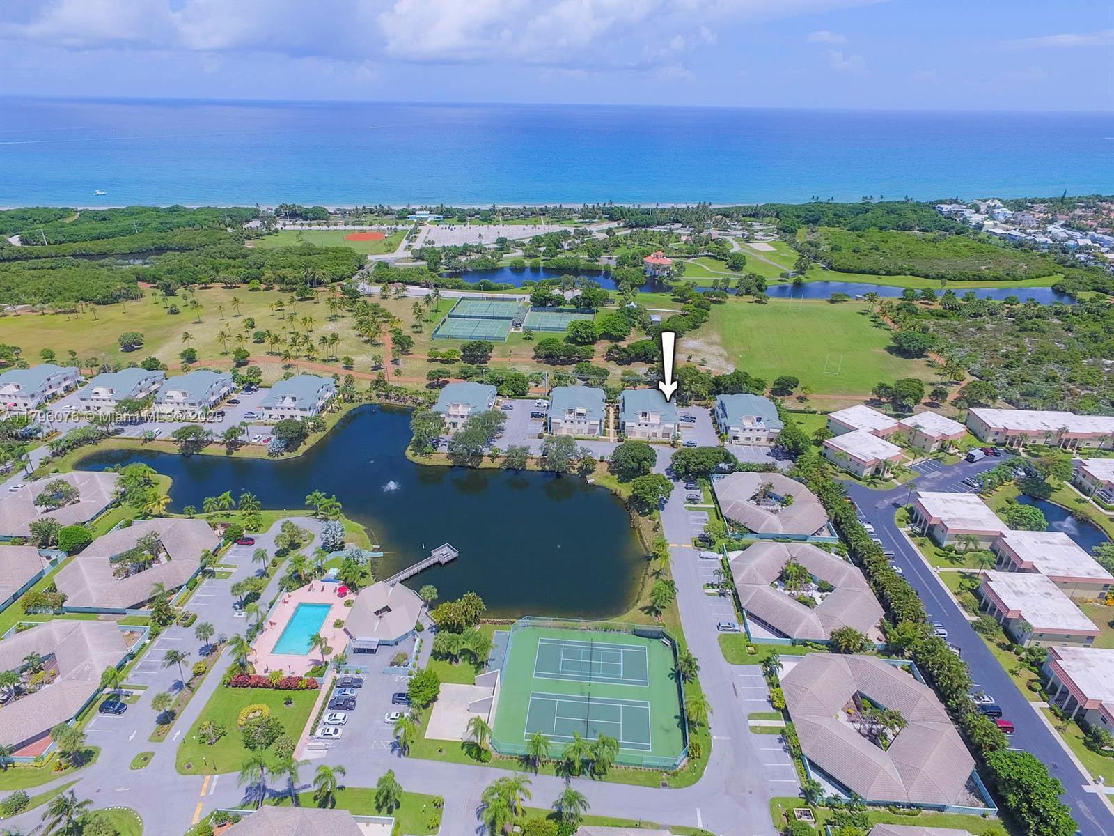 Picture of 720 S Bella Vista Ct S # 20, Jupiter, FL 33477