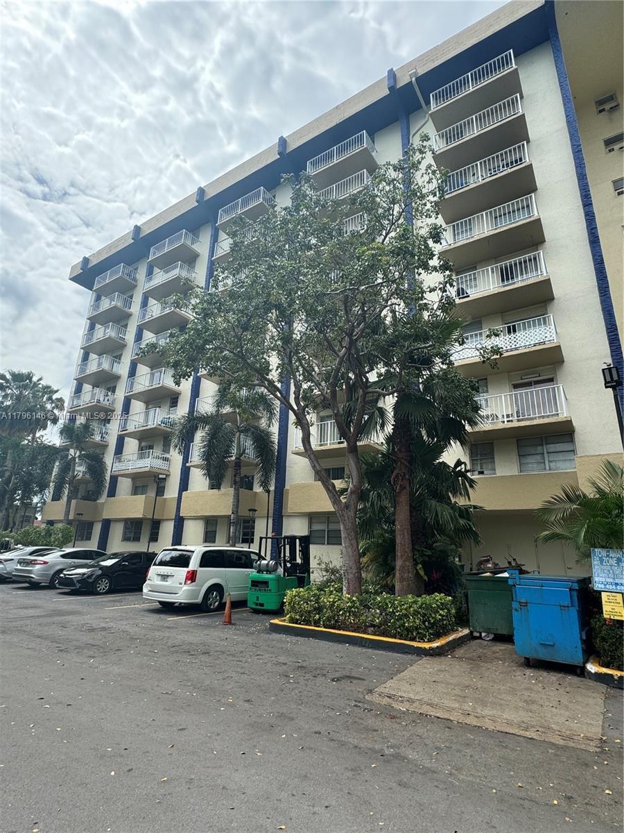 Picture of 4550 NW 9Th St # 107E, Miami, FL 33126