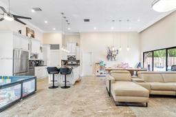 Picture of 2707 Parkview Dr, Hallandale Beach, FL 33009