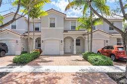Picture of 1018 NE 208Th St, Miami, FL 33179