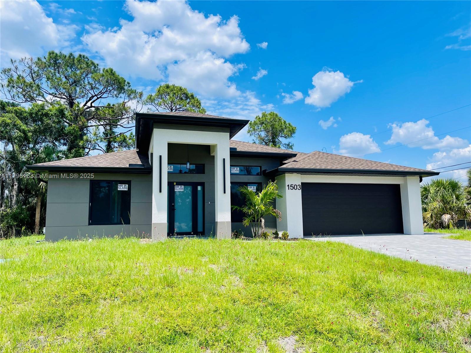 Picture of 1211 Gerald Ave, Lehigh Acres, FL 33972