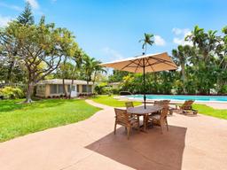 Picture of 10643 NE 10Th Pl, Miami Shores, FL 33138