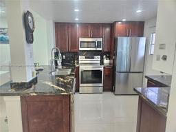 Picture of 301 14Th Ave # 207, Hallandale Beach, FL 33009