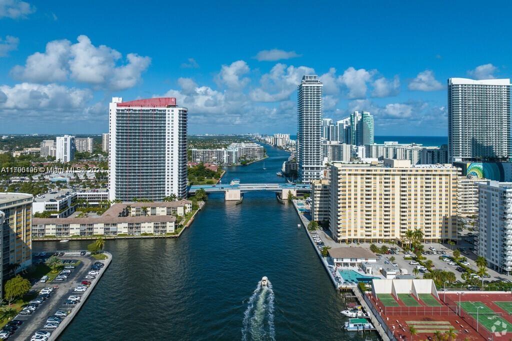Picture of 301 14Th Ave # 207, Hallandale Beach, FL 33009