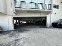 Picture of 6125 W 20Th Ave # 306, Hialeah, FL 33012