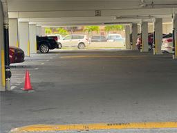 Picture of 6125 W 20Th Ave # 306, Hialeah, FL 33012