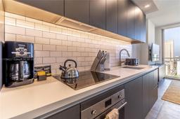 Picture of 227 NE 2Nd St # 2004, Miami, FL 33132