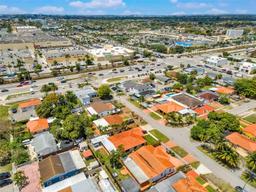 Picture of 330 W 48Th St, Hialeah, FL 33012