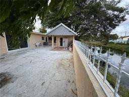Picture of 4701 SW 104Th Ct, Miami, FL 33165