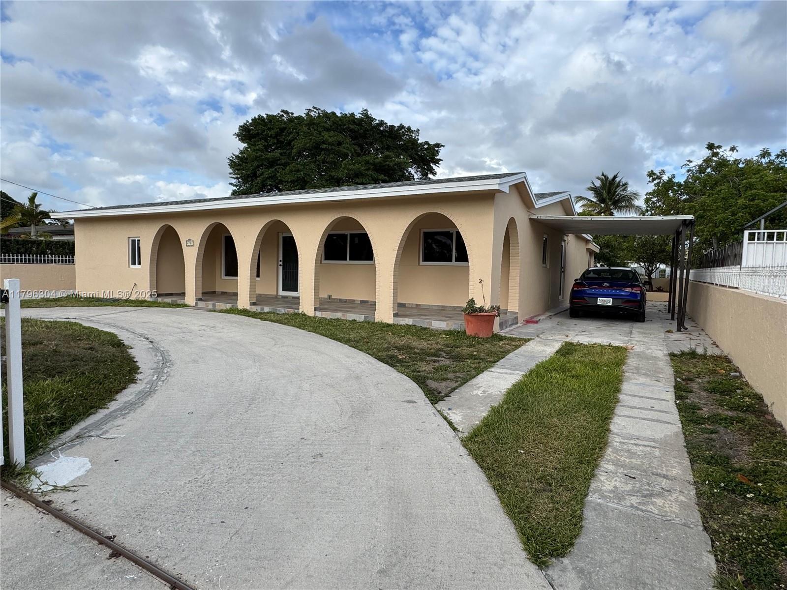 Picture of 4701 SW 104Th Ct, Miami, FL 33165