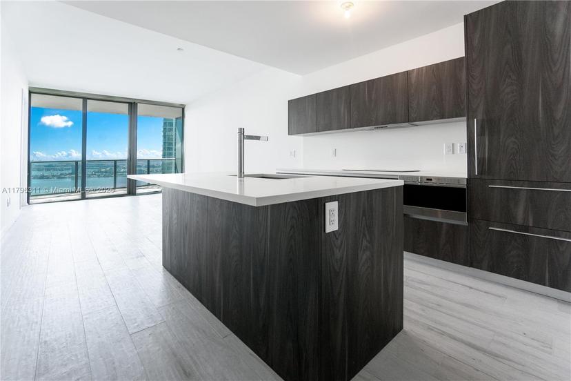 Picture of 480 NE 31St St # 2906, Miami FL 33137