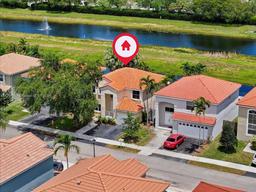 Picture of 4370 SW 82Nd Way, Davie, FL 33328