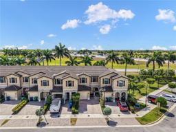 Picture of 11382 SW 254Th Ter, Homestead, FL 33032