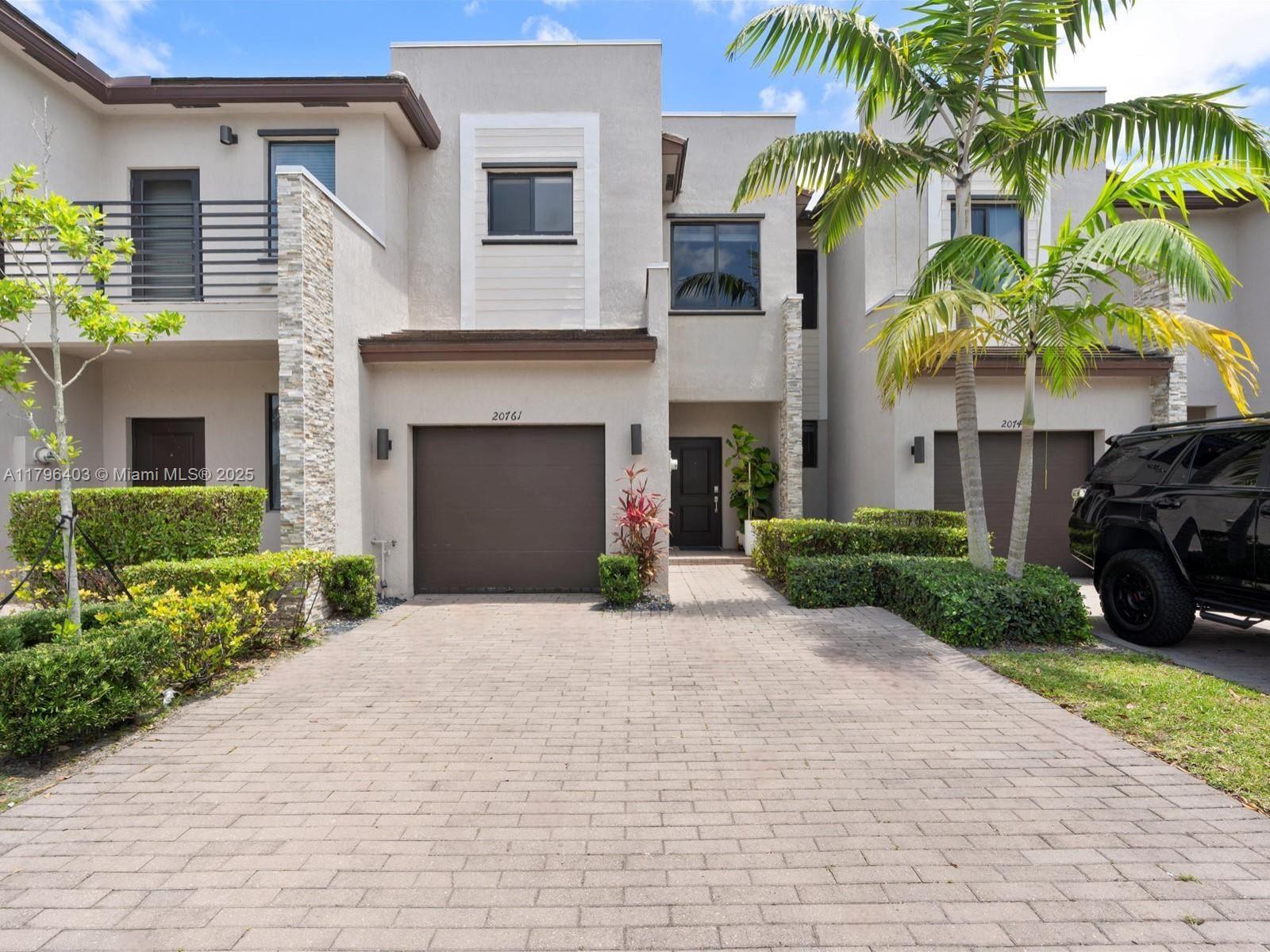 Picture of 20761 NE 2Nd Ct, North Miami, FL 33179
