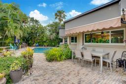 Picture of 610 Lake Dasha Cir, Plantation, FL 33324