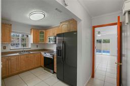 Picture of 1900 SW 24Th St, Miami, FL 33145