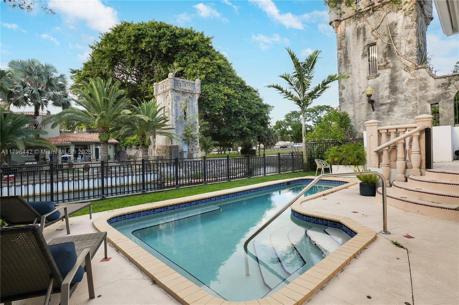 Picture of 5731 SW 35Th St, Miami, FL 33155