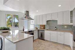 Picture of 429 Hendricks Isle, Fort Lauderdale, FL 33301