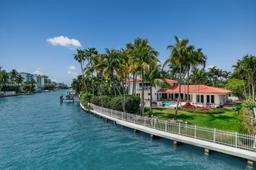 Picture of 10301 E Broadview Dr, Bay Harbor Islands, FL 33154