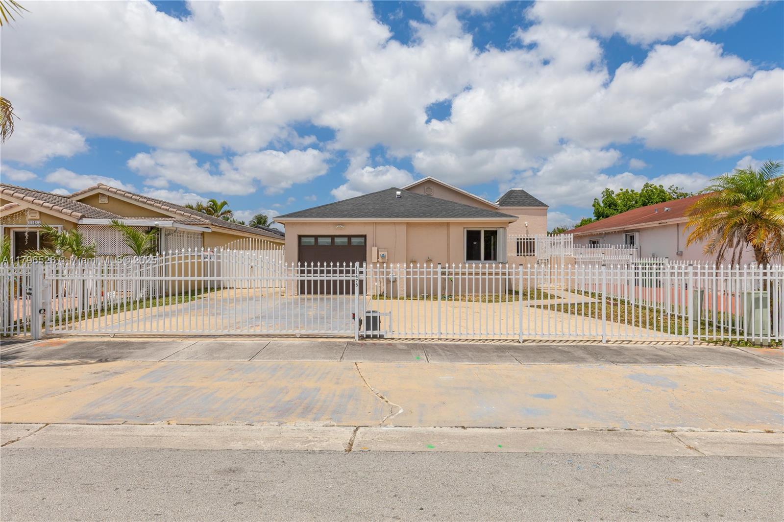 Picture of 11475 SW 181St St, Miami, FL 33157