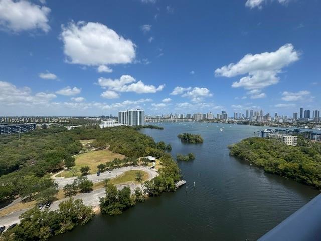 Picture of 16385 Biscayne Blvd # 1806, North Miami Beach, FL 33160
