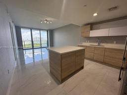 Picture of 16385 Biscayne Blvd # 1806, North Miami Beach, FL 33160
