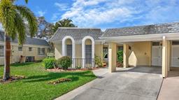 Picture of 8 Park Lane Circle # 0, Lehigh Acres, FL 33936