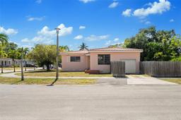 Picture of 2101 SW 26Th St, Miami, FL 33133