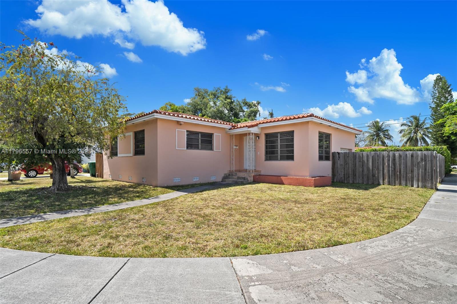 Picture of 2101 SW 26Th St, Miami, FL 33133