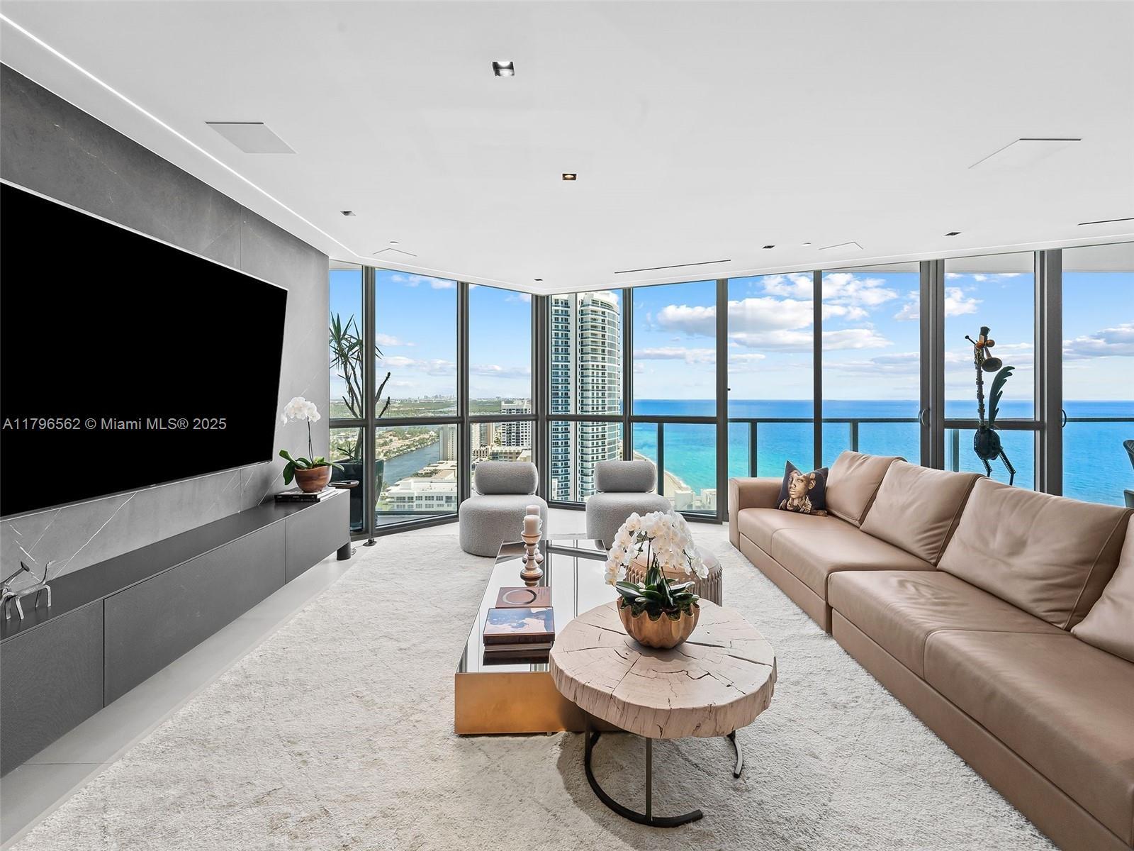 Picture of 3101 S Ocean Dr # 2905, Hollywood, FL 33019