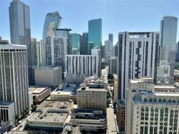 Picture of 133 NE 2Nd Ave # 3319, Miami, FL 33132