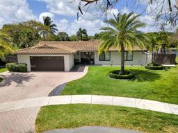 Picture of 14120 Leaning Pine Dr, Miami Lakes, FL 33014