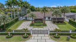 Picture of 3811 SW 129Th Ave, Miami, FL 33175