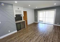 Picture of 3688 N University Dr # 3, Coral Springs, FL 33065