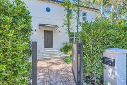 Picture of 5812 Alton Rd, Miami Beach, FL 33140