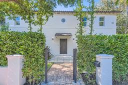 Picture of 5812 Alton Rd, Miami Beach, FL 33140