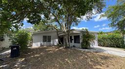 Picture of 317 NE 87Th St, El Portal, FL 33138