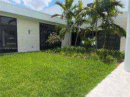Picture of 16589 N Botaniko Dr N, Weston, FL 33326