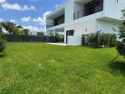 Picture of 16589 N Botaniko Dr N, Weston, FL 33326