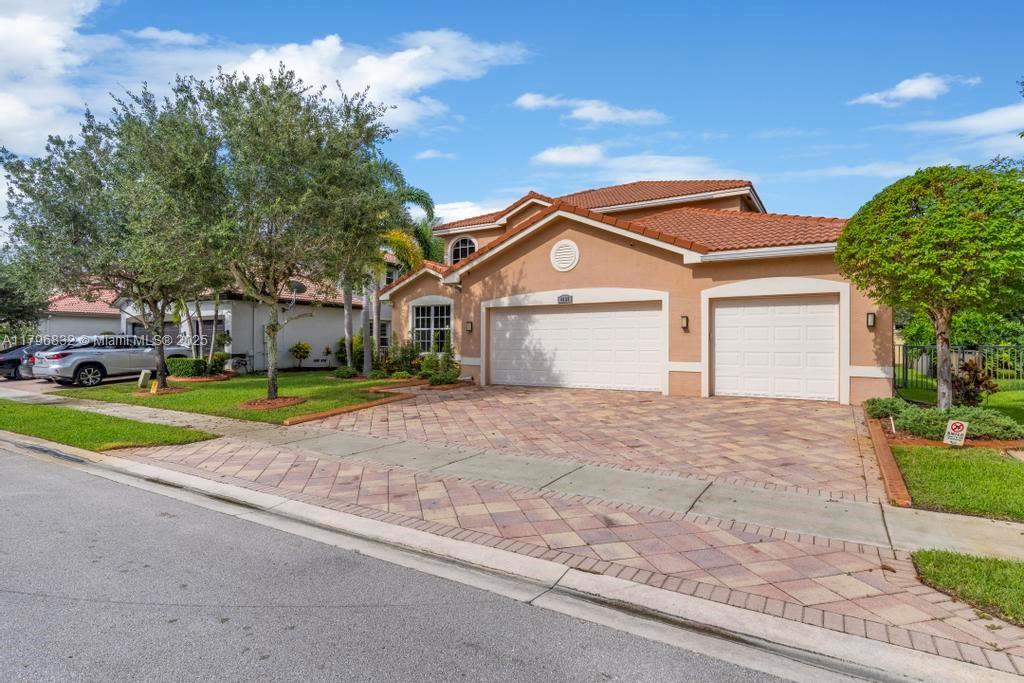 Picture of 4528 SW 183Rd Ave, Miramar, FL 33029