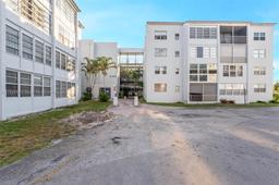 Picture of 2860 Somerset Dr # 101K, Lauderdale Lakes, FL 33311