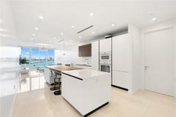 Picture of 100 S Pointe Drive # 903, Miami Beach, FL 33139