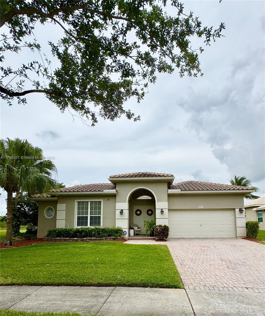 Picture of 16724 NW 8Th St, Pembroke Pines, FL 33028